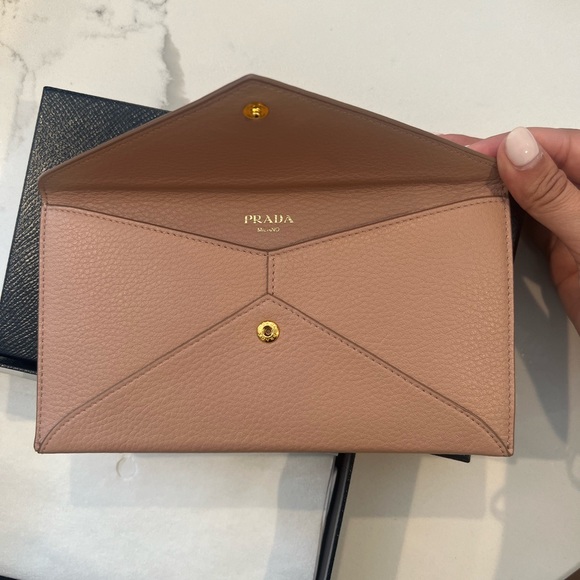 Brand new never worn Prada envelope wallet - Picture 3 of 5